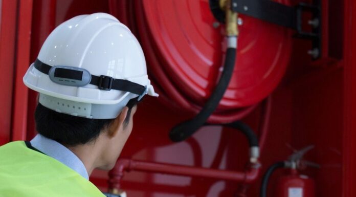 Виды пожарного оборудования и инвентаря