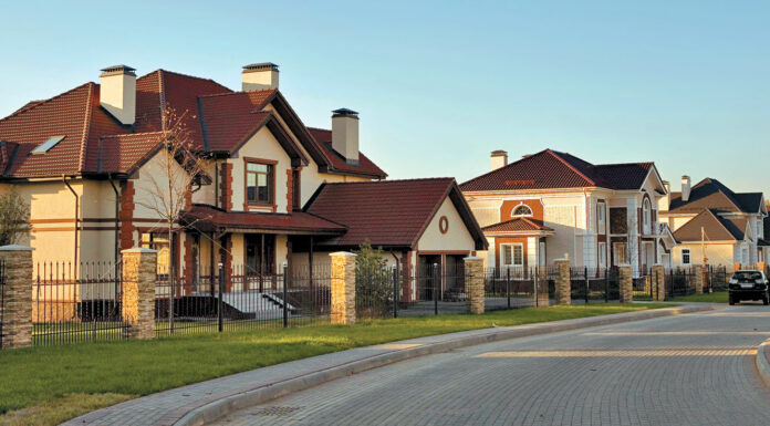 Преимущества загородного домостроения