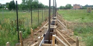 Как выбрать фундамент для забора