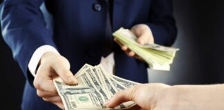 Как и когда следует брать деньги в займ?