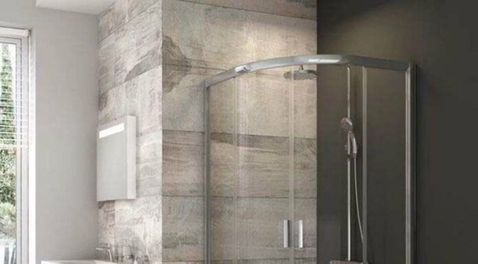 Душевые перегородки из стекла, особенности их выбора