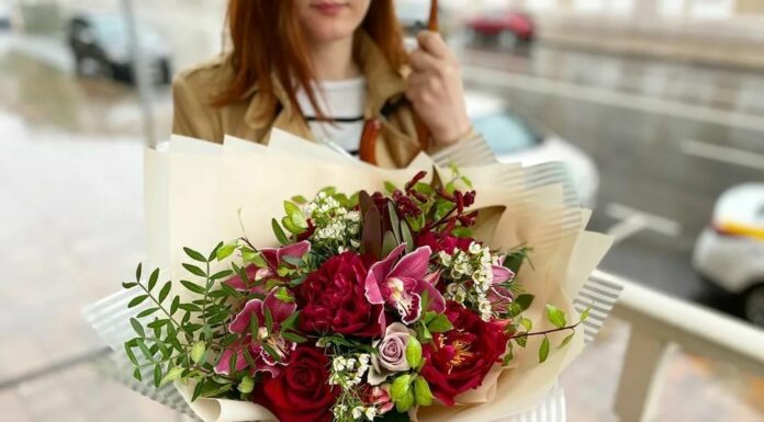 Заказ цветов в России: услуги компании My-present.ru, букеты и живые цветы с доставкой, а так же множество приятных дополнений к ним