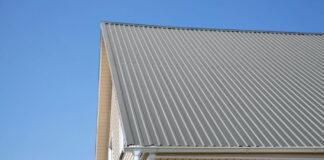 Что такое крыша из профнастила: какими характеристиками обладает, указания в маркировке листа, используемое покрытие