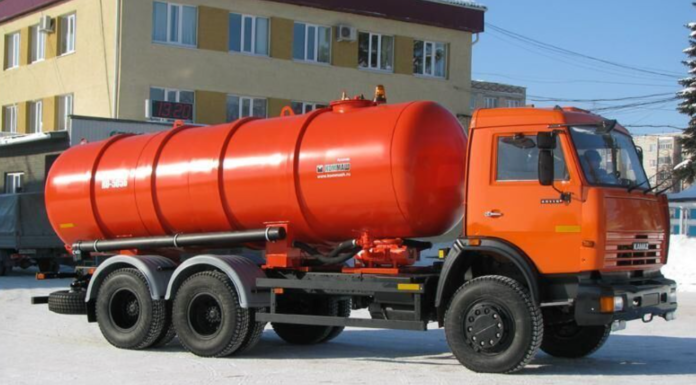 Ассенизаторы — техника для откачки жидких отходов