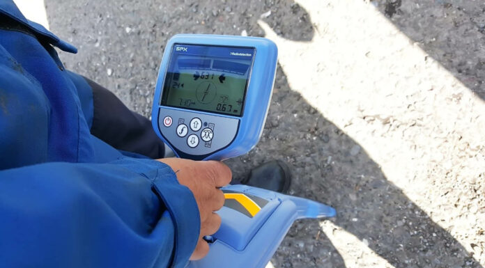 Поиск скрытых труб: работа без шума и пыли, благодаря современному оборудованию