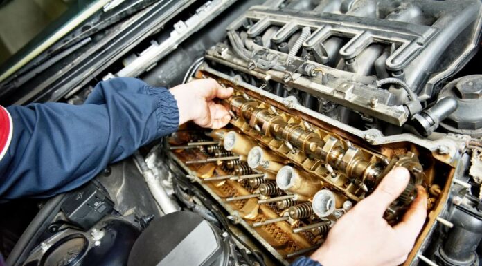 Ремонт двигателя автомобиля