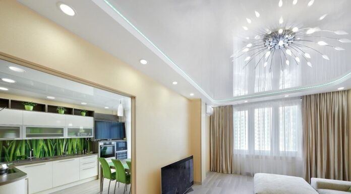 Плюсы натяжных потолков