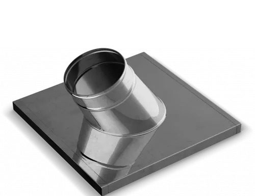 Как безопасно вывести трубу через кровлю?