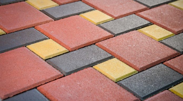 Тротуарная плитка – в чем ее плюсы?