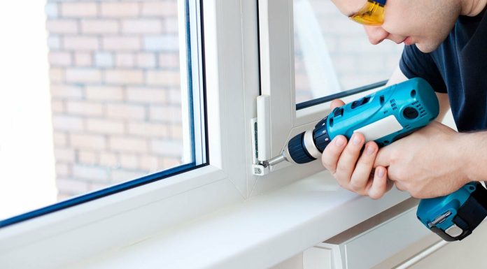 Сломалось окно: какой ремонт нужен