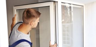 Ремонт пластиковых дверей: каким образом они могут сломаться