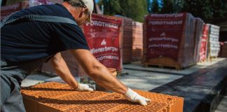 Материалы для каждого строителя: керамоблок, лицевой кирпич и тротуарная плитка