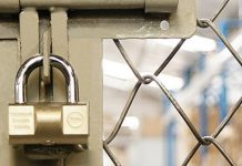 Нюансы выбора навесного замка для калитки