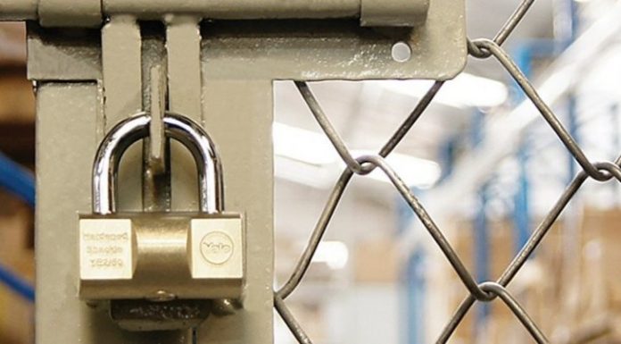 Нюансы выбора навесного замка для калитки