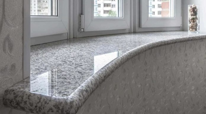 Искусственный камень: функциональные и стильные подоконники