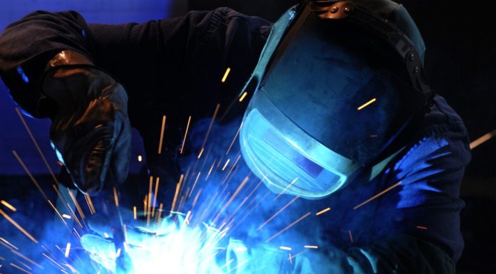 Сварщик: как выучиться на эту профессию