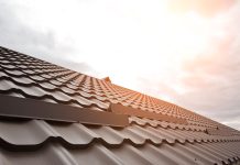 Металлочерепица: кровля для жилых зданий, которая никогда не выходит из моды