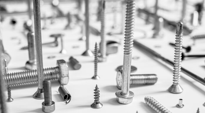 Нержавеющие крепежи: что это и как их используют