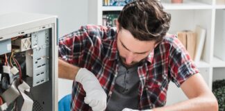 Ремонт телевизор: как починить технику freepik