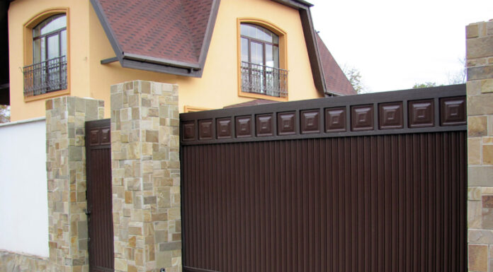 Плюсы и недостатки откатных ворот