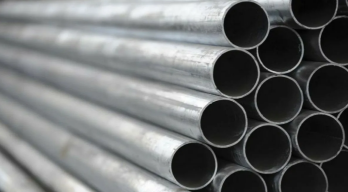 Трубы стальные: характеристики, виды и применение в строительстве