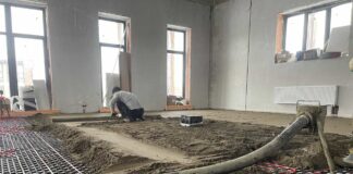 Полусухая стяжка для теплого пола: плюсы и монтаж своими руками