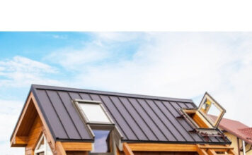 Фальцевая кровля: плюсы, монтаж и уход