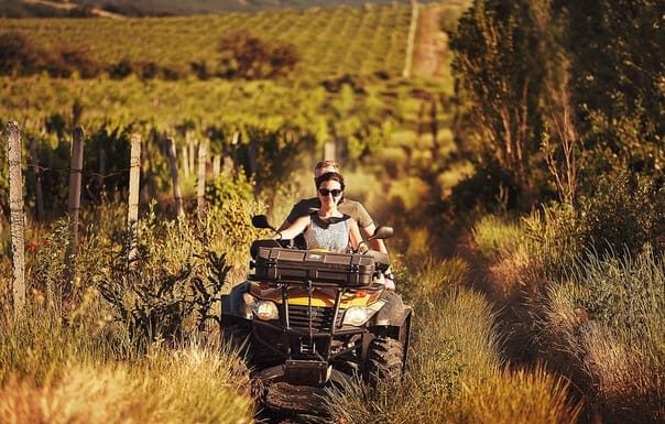 Туры на квадроциклах: незабываемые приключения