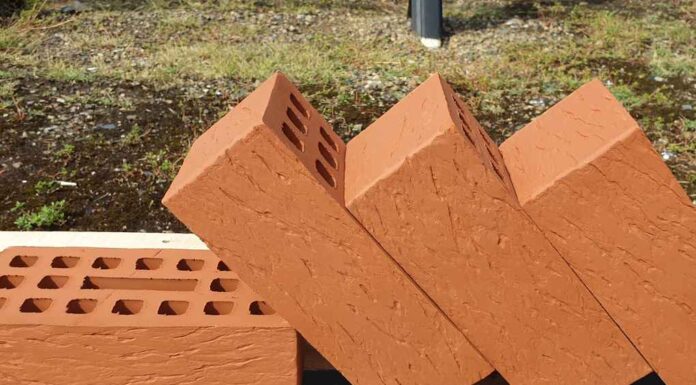 Кирпич: качественный строительный материал