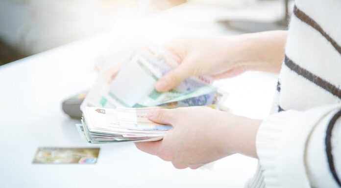 Займы: кому нужны и как правильно их брать