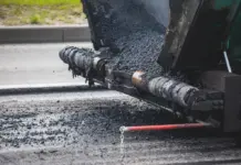 Ямочный ремонт дорог: ключевая технология для восстановления дорожного покрытия