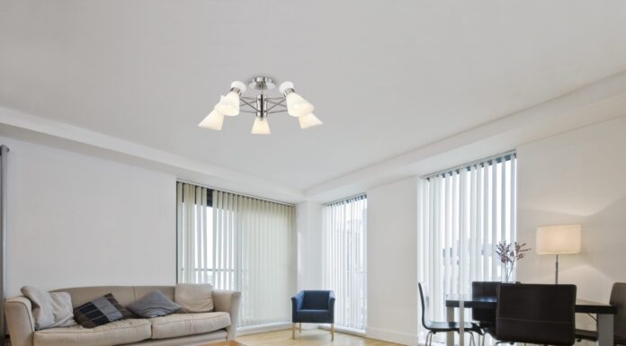 Натяжные потолки: полное руководство по выбору, монтажу и уходу